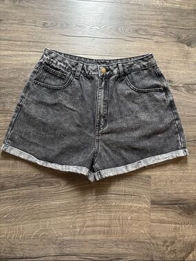 Women's High-Rise Washed Black Denim Shorts - Medium/6